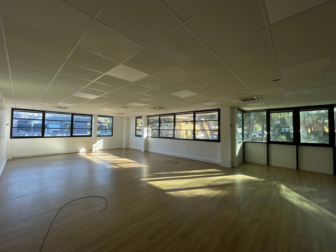 Bureau Aix-en-Provence 842m² Location bureau Aix-en-Provence Bouches-du-Rhône OLBUR2421612 10